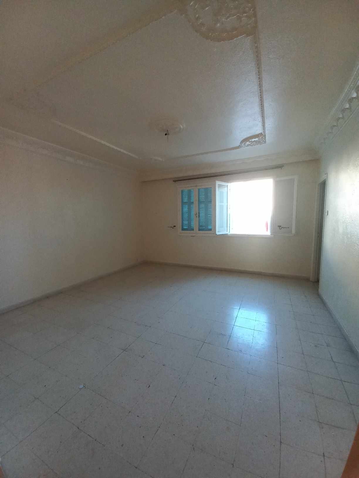 Ezzahra Cite El Habib Vente Appart. 3 pices Appartement s3  ezzahra lyce