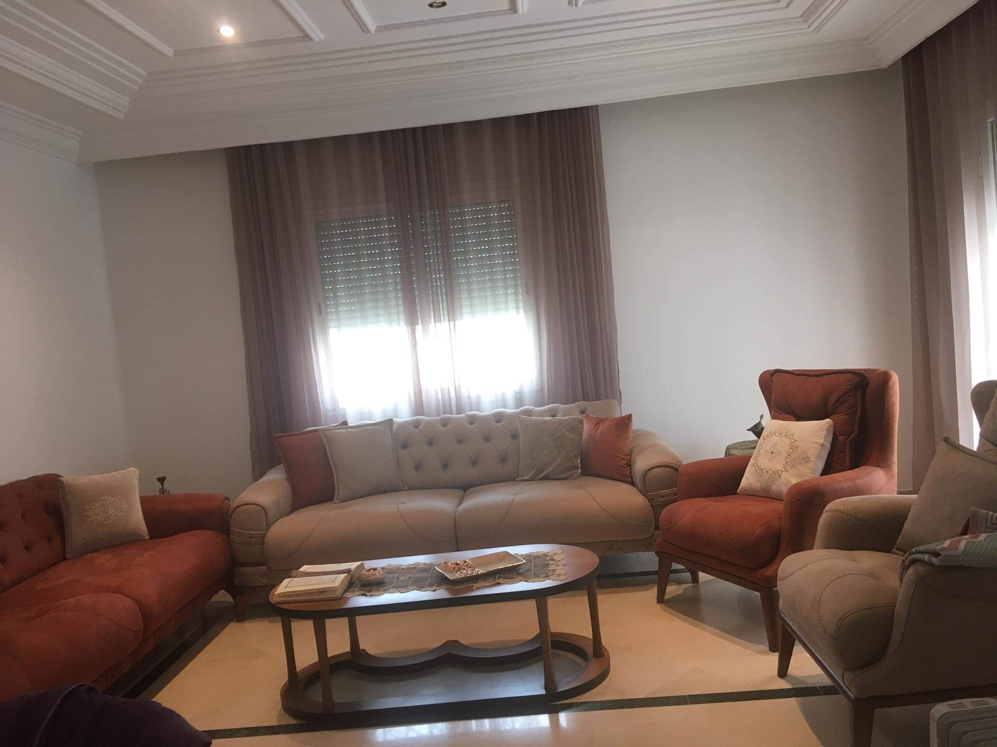 La Soukra Cite Hedi Nouira Vente Autre Villa avec deux appartements indpendants