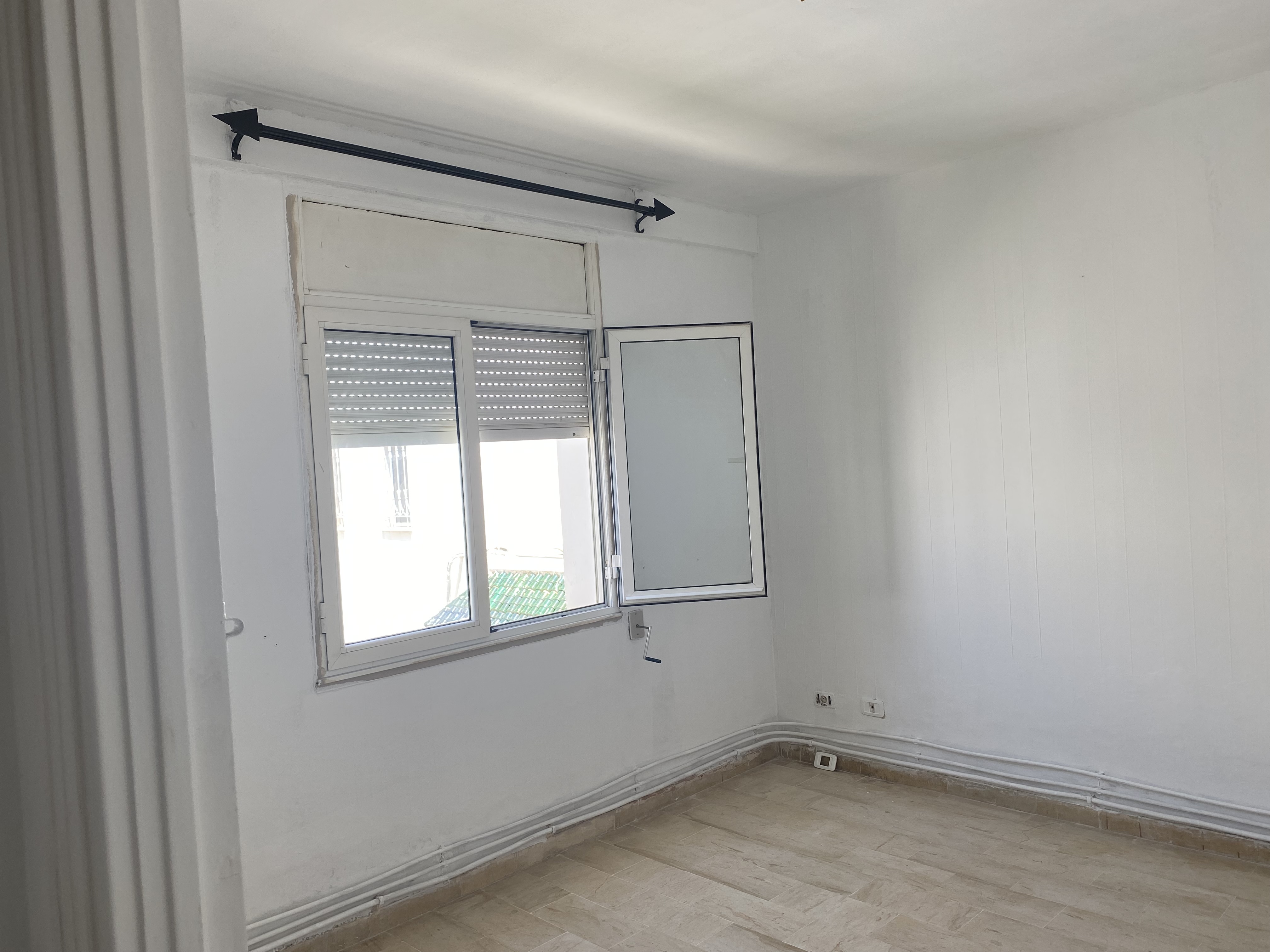 La Soukra Residence Ennesrine Vente Appart. 5 pices+ Belle appartement quartier calme et recherche