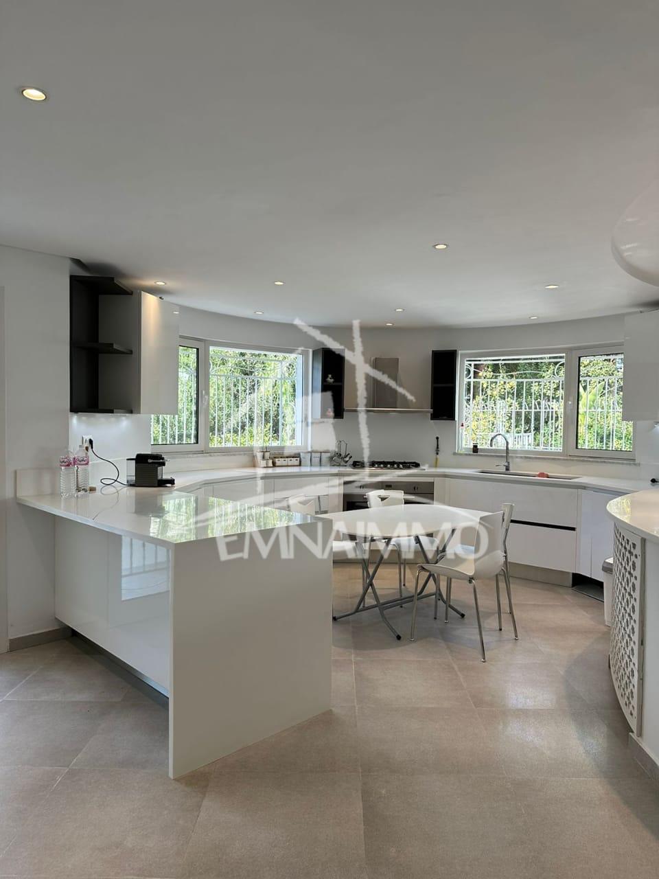 La Marsa&nbsp;Berge Du Lac&nbsp;Vente&nbsp;Maisons&nbsp;Villa lac1 ch�teaux