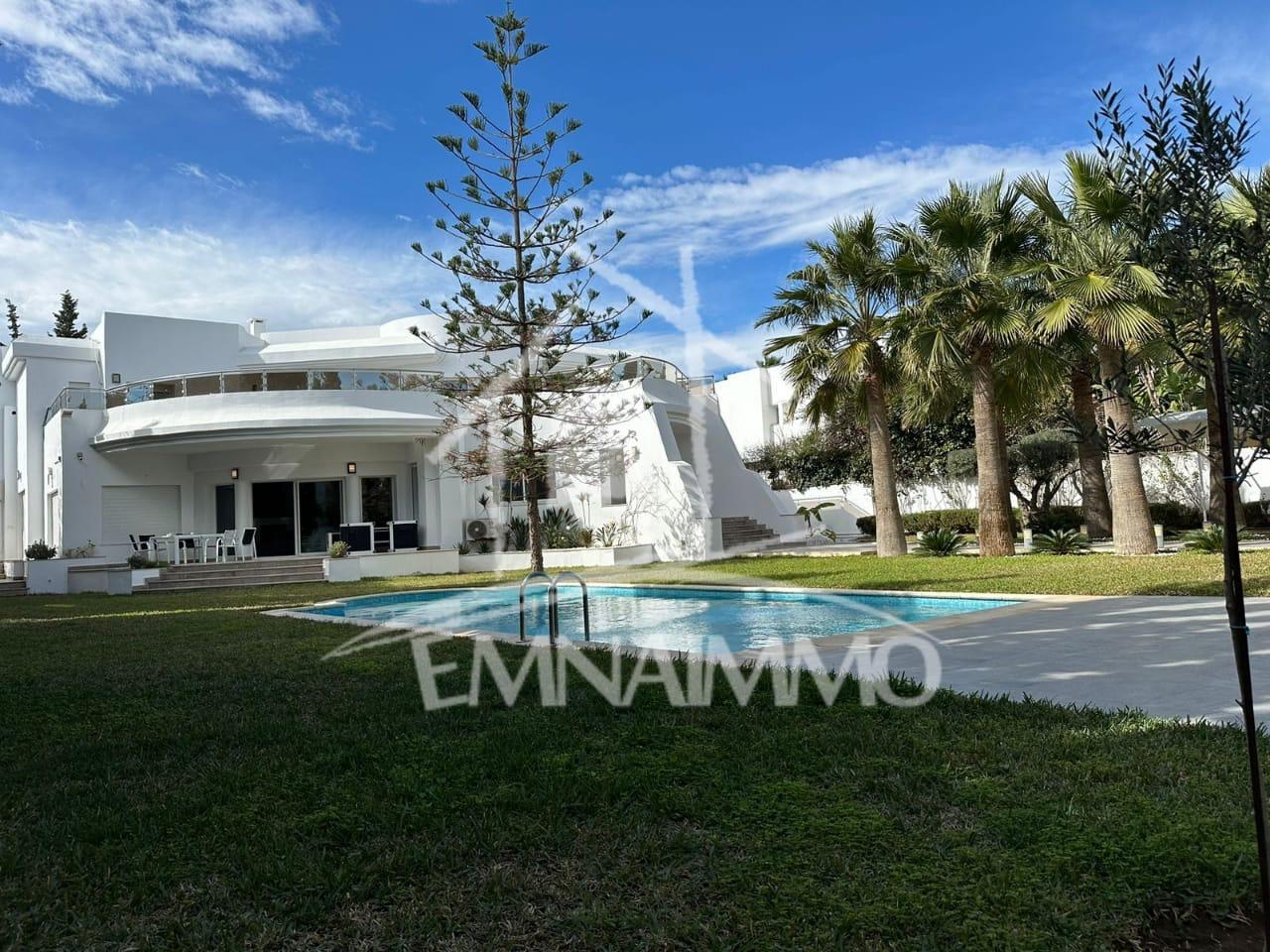 La Marsa&nbsp;Berge Du Lac&nbsp;Vente&nbsp;Maisons&nbsp;Villa lac1 ch�teaux