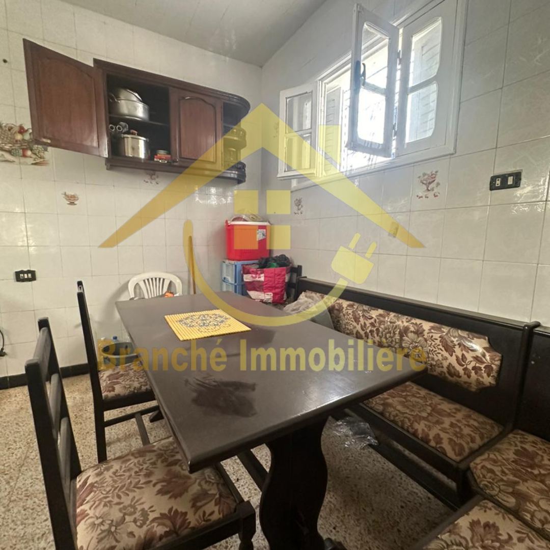 Ezzouhour (Tunis) Cite Ezzouhour Vente Maisons Une belle villa  cit ezzouhour bardo