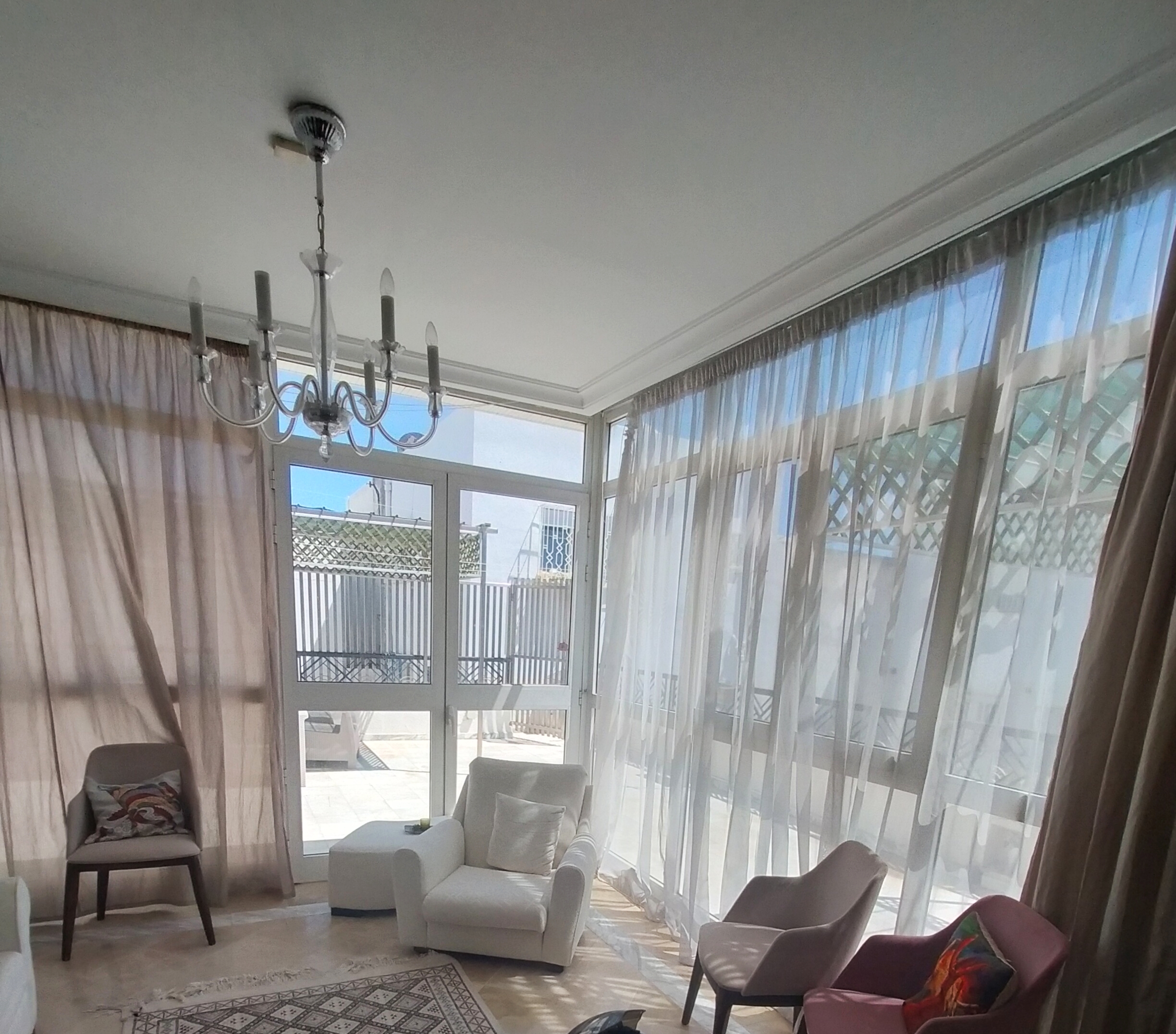 Ariana Ville El Menzah 6 Vente Appart. 5 pices+ Menzah6 gd appartement