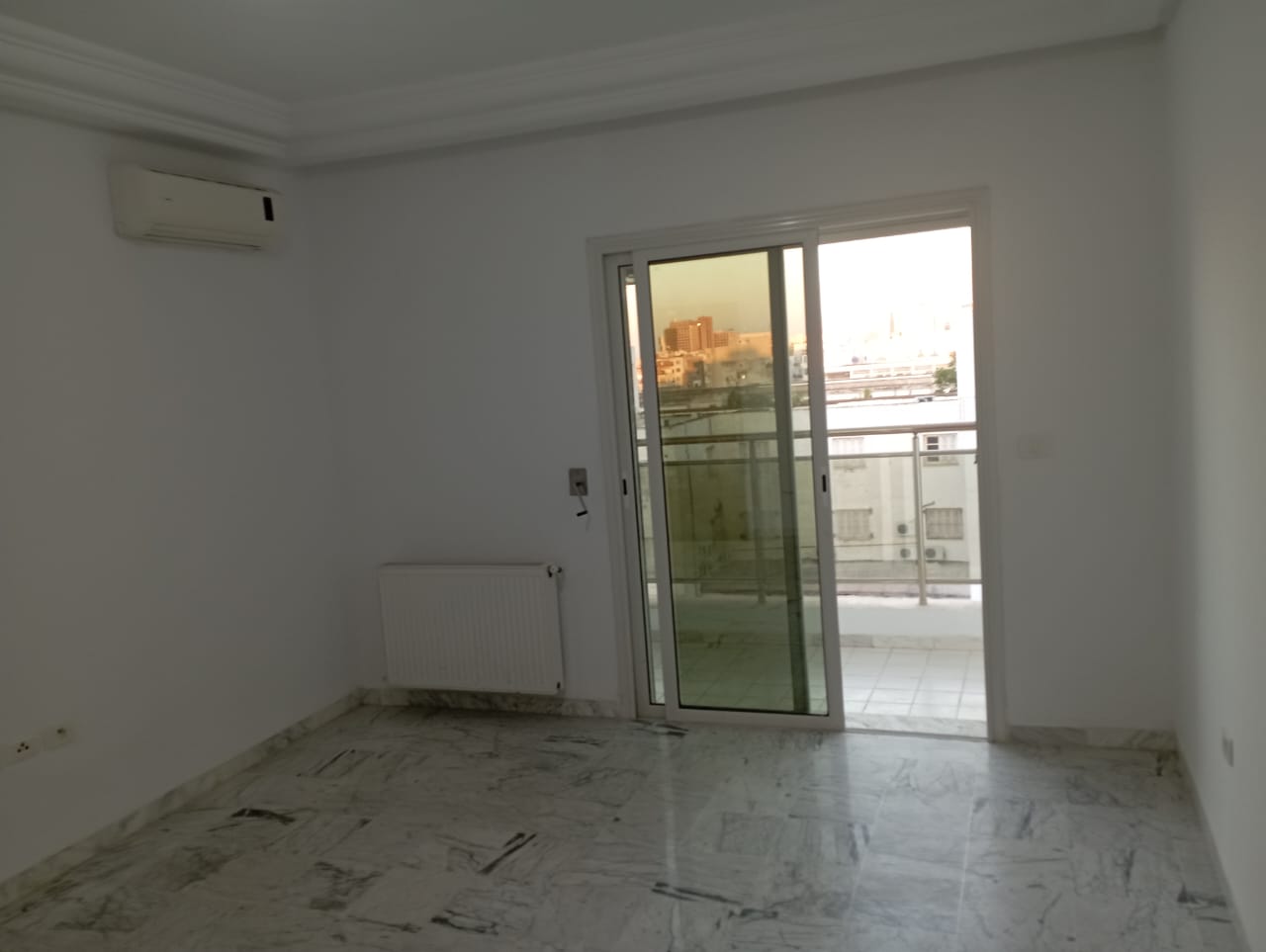 Bab Bhar Bab Bhar Vente Appart. 3 pices Appartement prs el mechtel