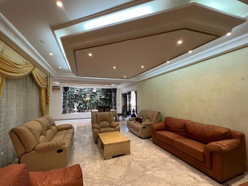 Nabeul Cite El Mahrsi 1 Vente Maisons V482 villa royale pres de la mer