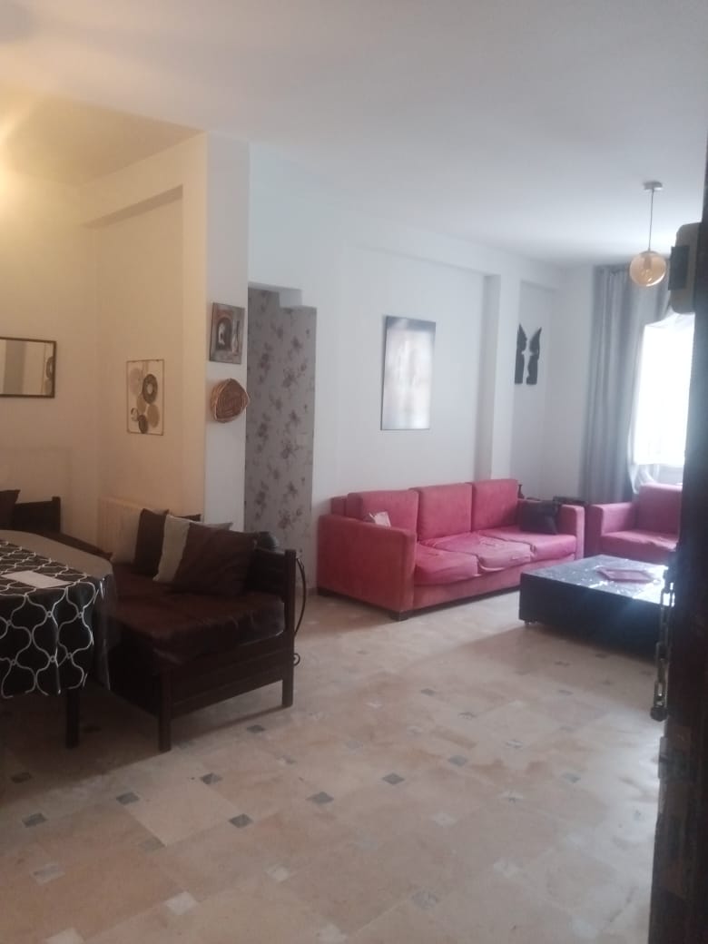 Ariana Ville Cite Ennouzha Vente Appart. 3 pices Appartement  trois pices  cit ennozha