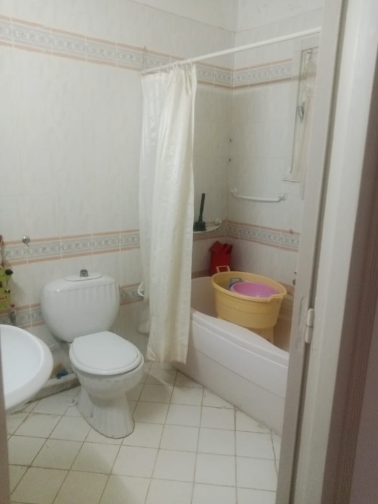 Ariana Ville Cite Ennouzha Vente Appart. 3 pices Appartement  trois pices  cit ennozha