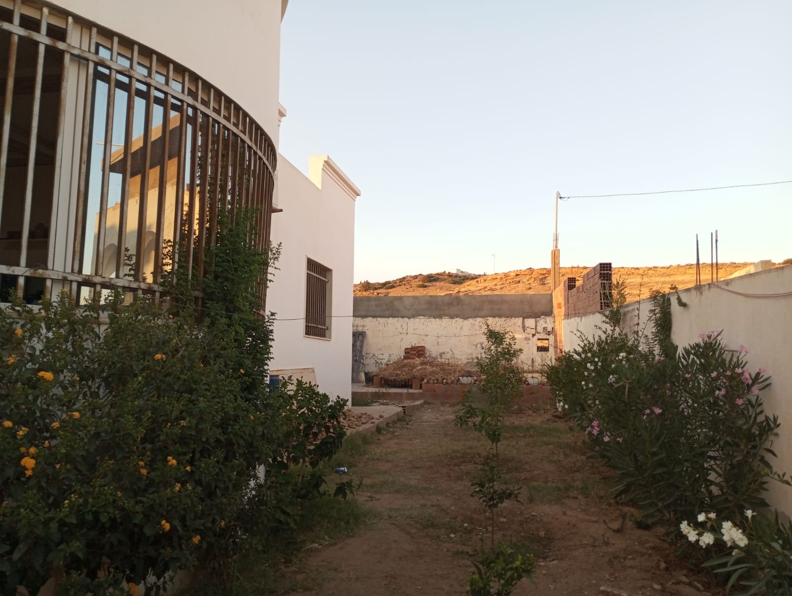 Hammamet Hammamet Vente Maisons Av villa de 700m  hammamet sud