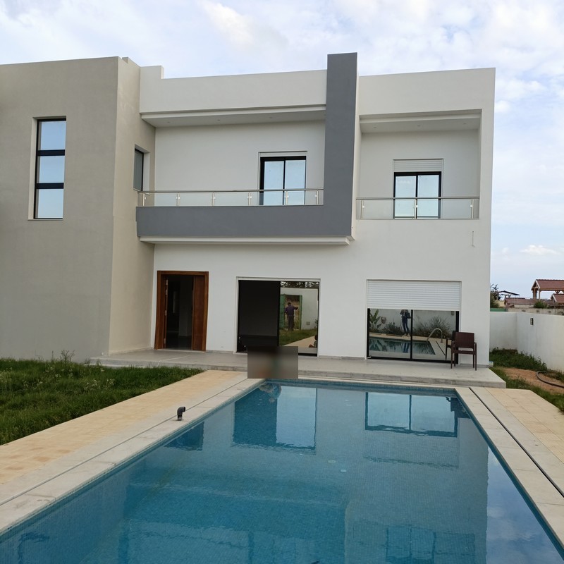 Hammamet Hammamet Vente Maisons Av villa de 1000m avec pisicine s5  hammamet sud