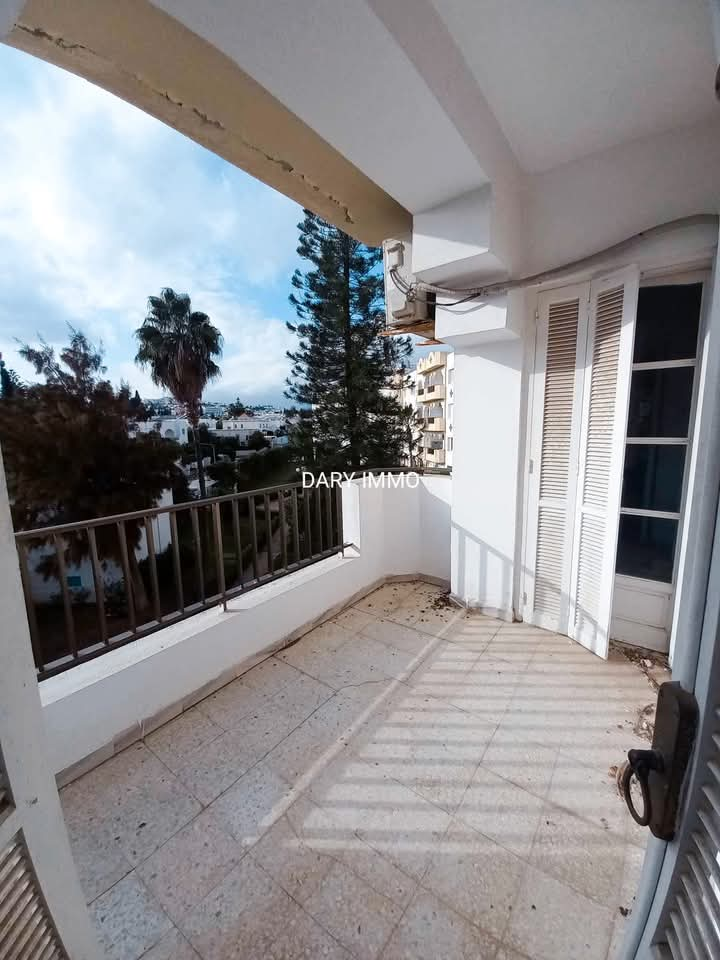 El Menzah El Manar 2 Vente Appart. 4 pices Un appartement s3 vide el manar 3