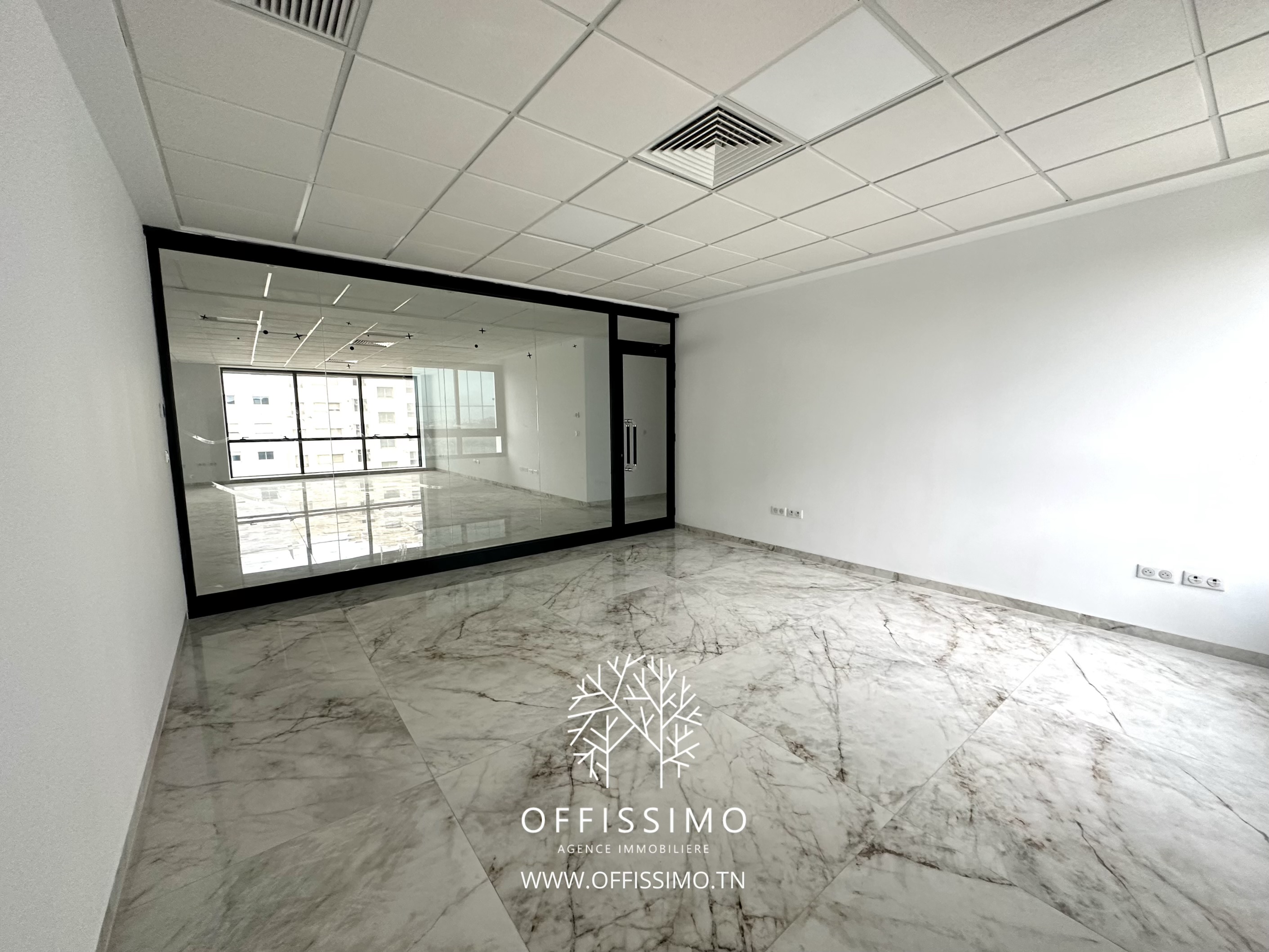 La Marsa&nbsp;Berge Du Lac&nbsp;Vente&nbsp;Surfaces&nbsp;Bureau haut standing lac 2 de 290m neuf