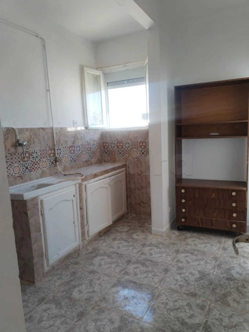 Cite El Khadra Cite El Khadra Vente Appart. 3 pices Appartement jolie