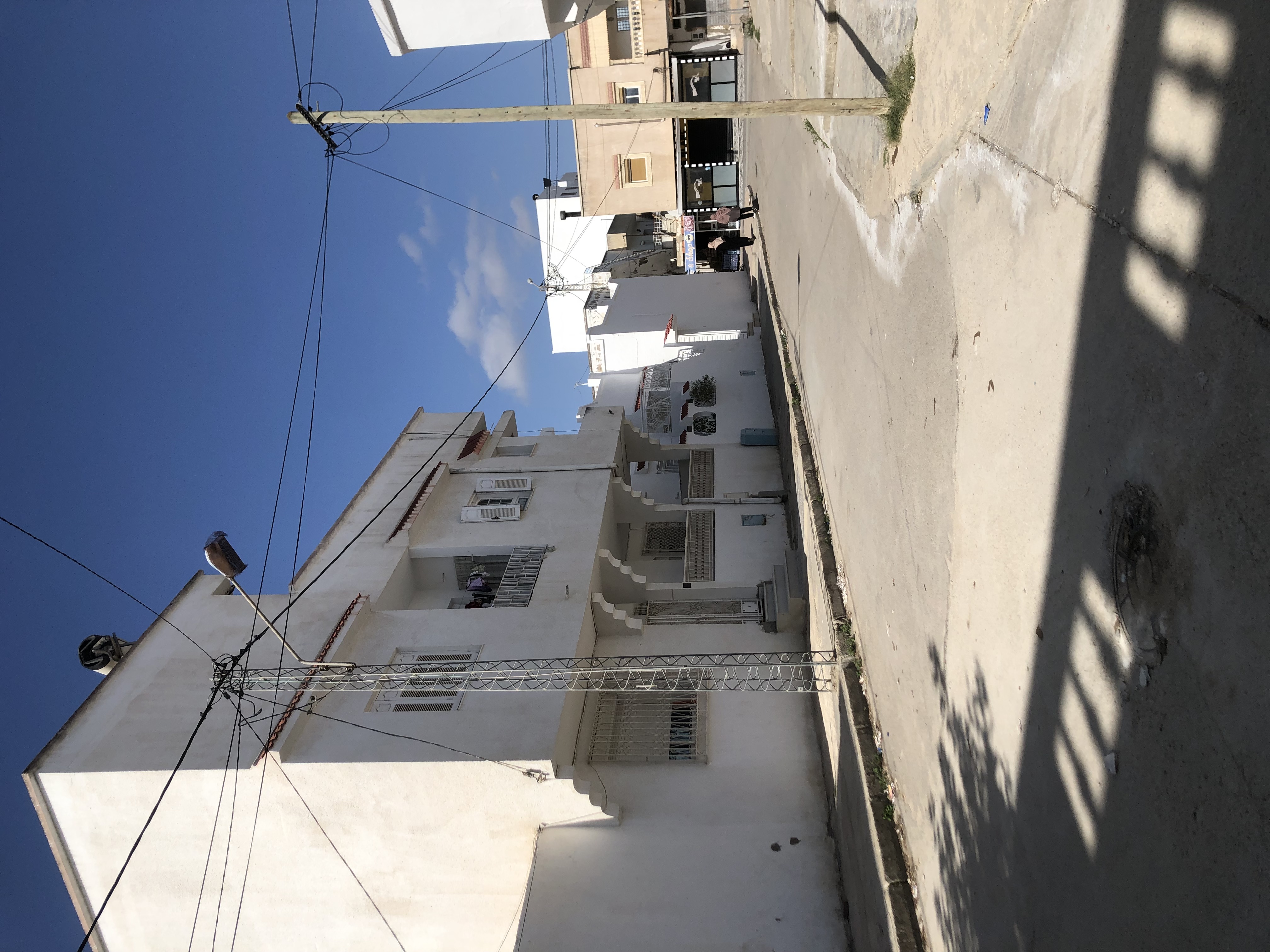 Beja Nord Cite Ksar Bardo Vente Appart. 5 pices+ Lot commercial