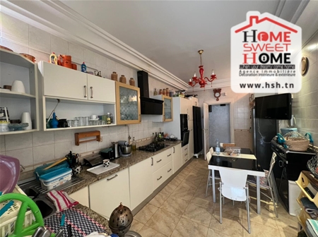 La Marsa El Aouina Vente Maisons Villa montral  l'aouina
