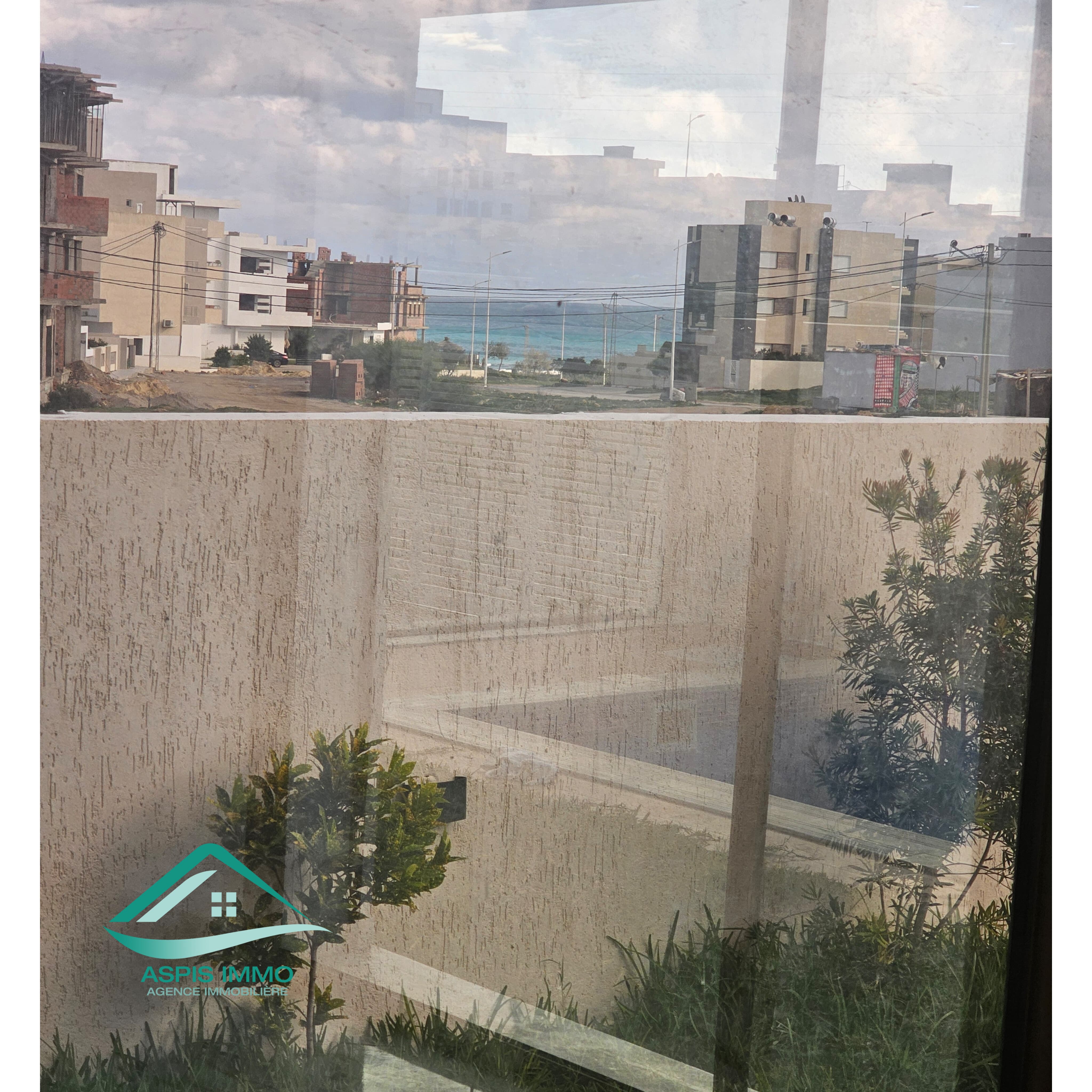 Hammam El Ghezaz Ezzahra Vente Maisons Vt965villa avec piscine 200 mtres plage ezzahra