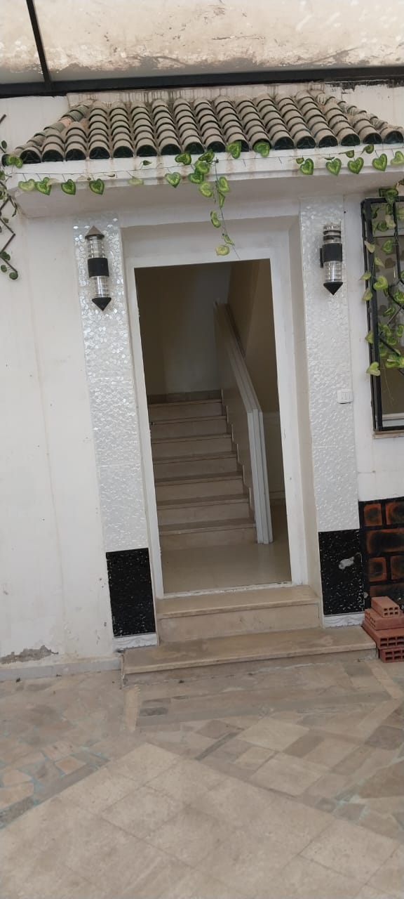 Ariana Ville Cite De La Sante Vente Duplex Etage de villa s plus 2