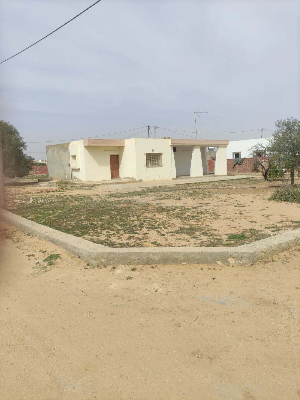 Sfax Sud Merkez Chaabouni Vente Maisons Maison 180 mtre carr terrain 1800 mtre carr