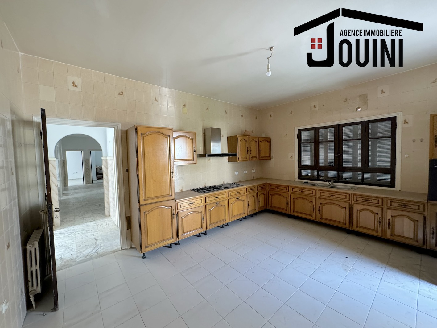 La Soukra Borj Louzir Vente Maisons Villa 1000 m2 a ariana borj louzir