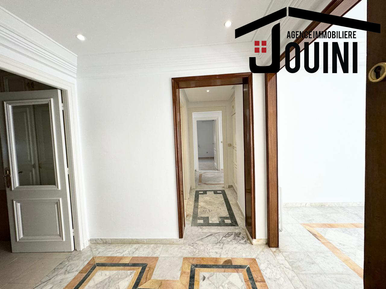 Ariana Ville Cite Ennasr 1 Vente Appart. 4 pices Appartement s3 a cite ennasr