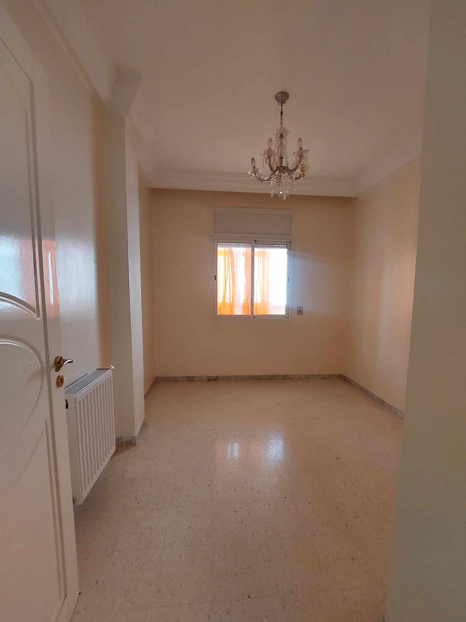 La Marsa El Aouina Vente Appart. 4 pices S plus 3 aouina cit el wahat