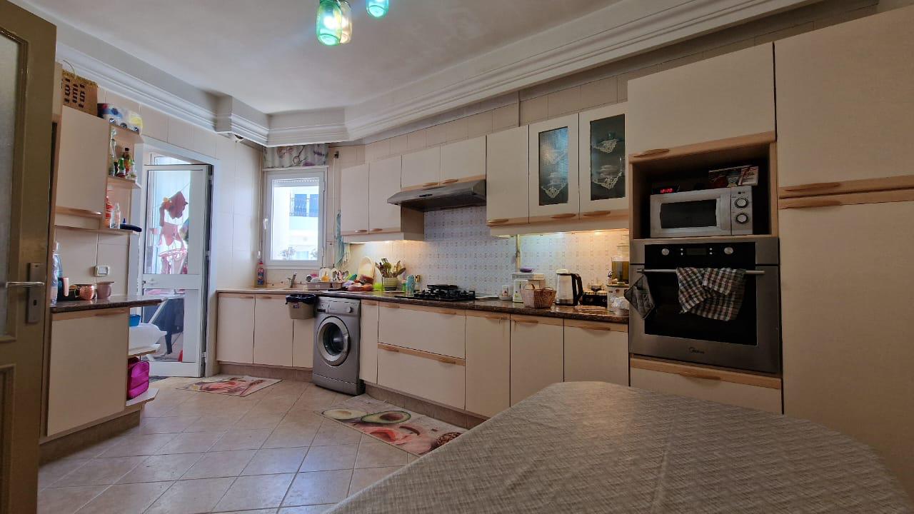 La Marsa El Aouina Vente Appart. 4 pices Aouina vnt s3 148m2
