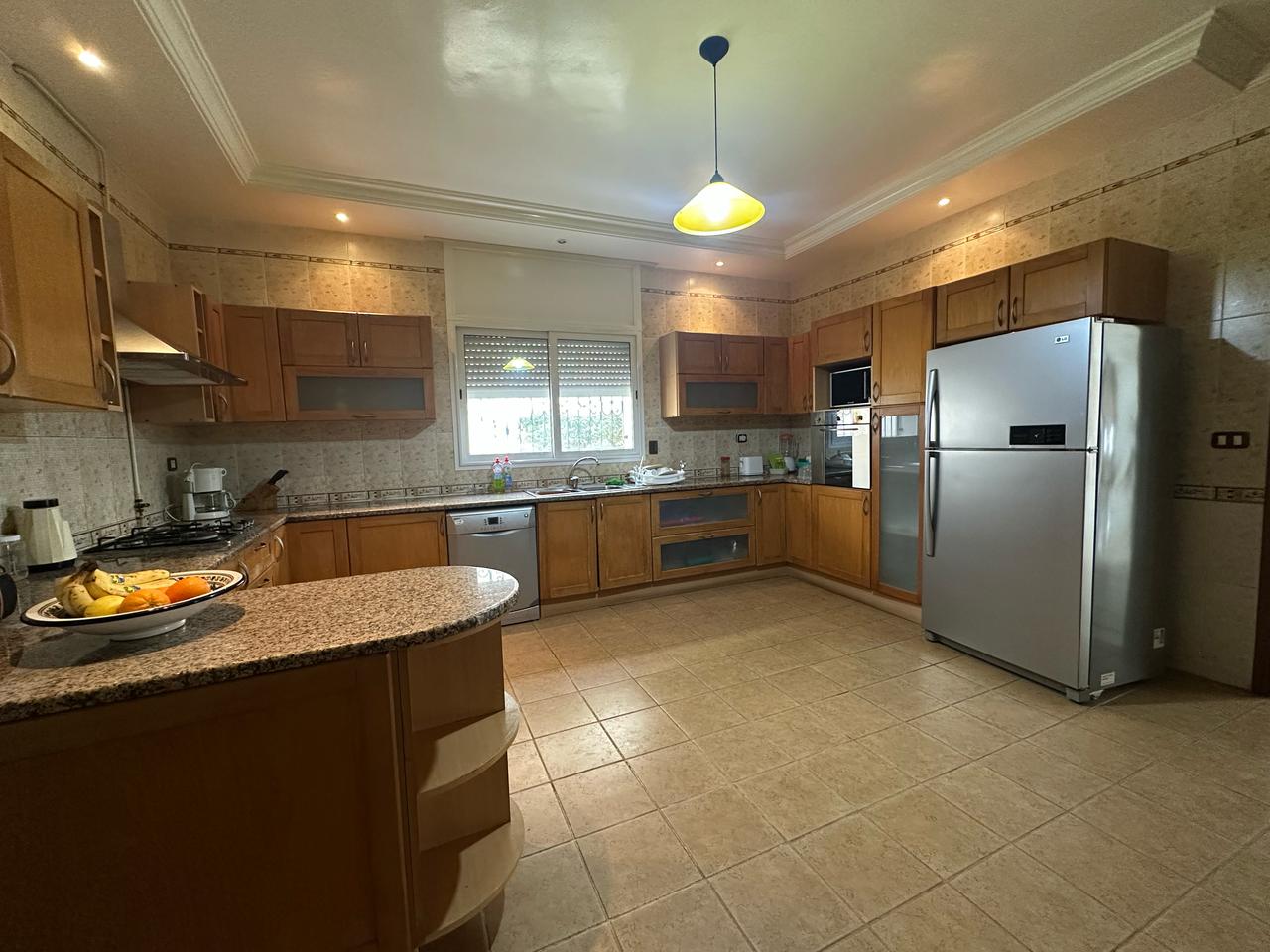 Ariana Ville Cite Ennasr 2 Vente Appart. 5 pices+ Villa s5 jardins d'el menzah 2