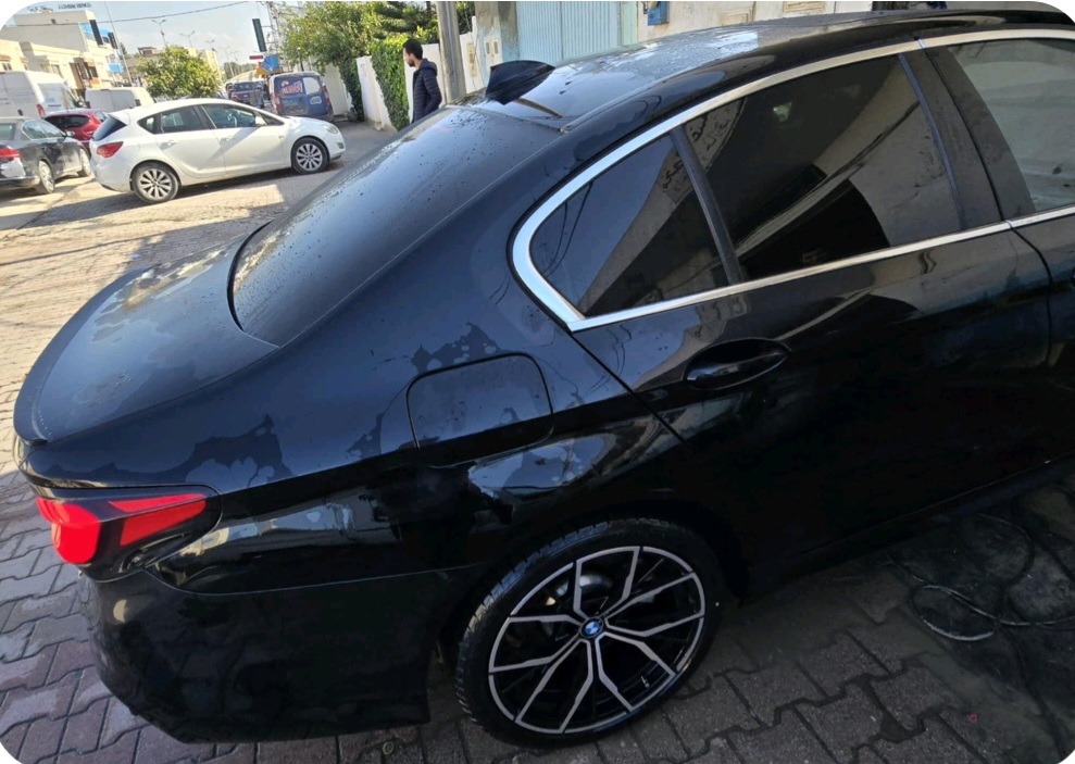 Ariana Ville Cite Ennasr 2 Bmw Serie 5 Belle bm srie 5