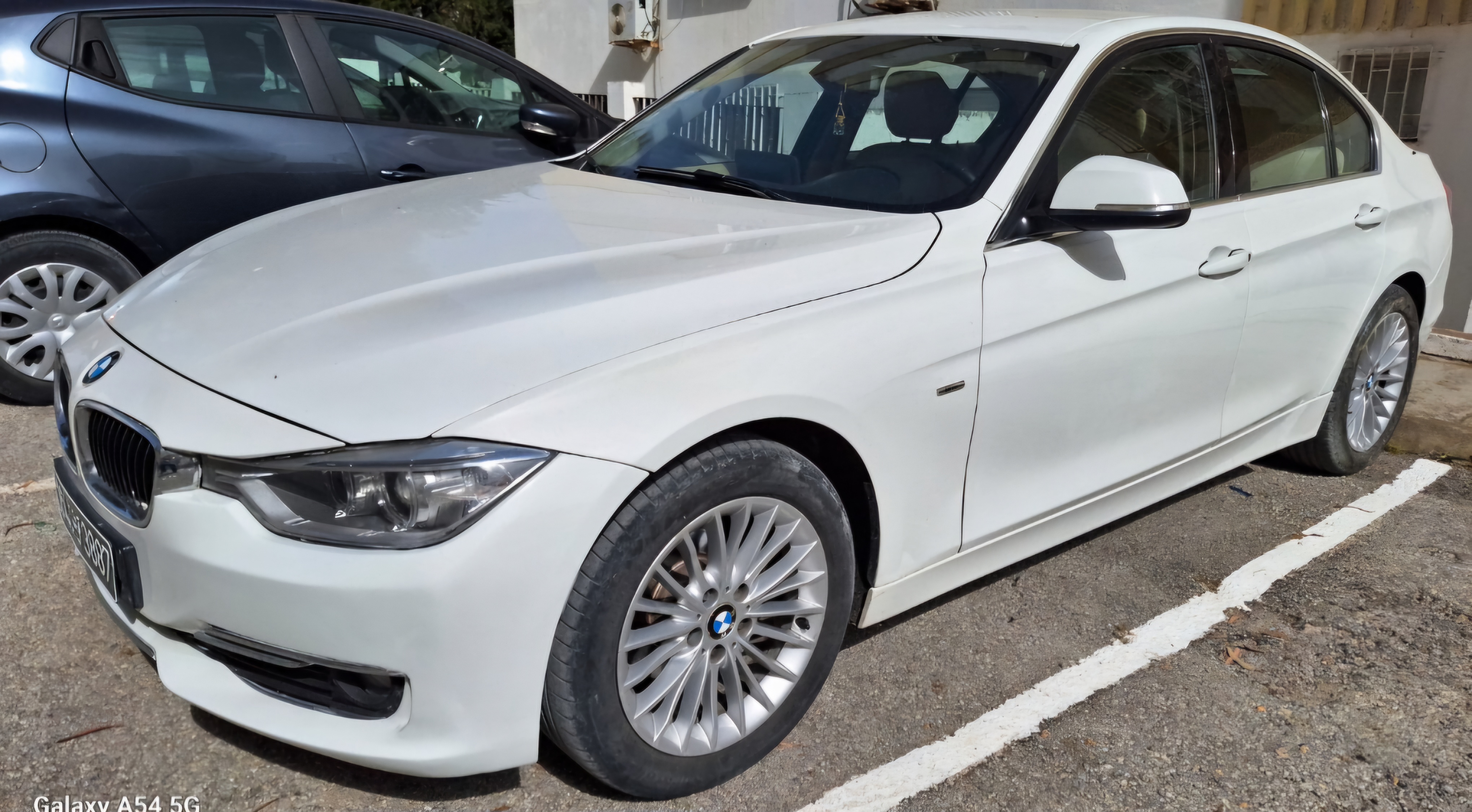 Sidi El Bechir Monfleury Bmw Serie 3 Ndhifa barcha