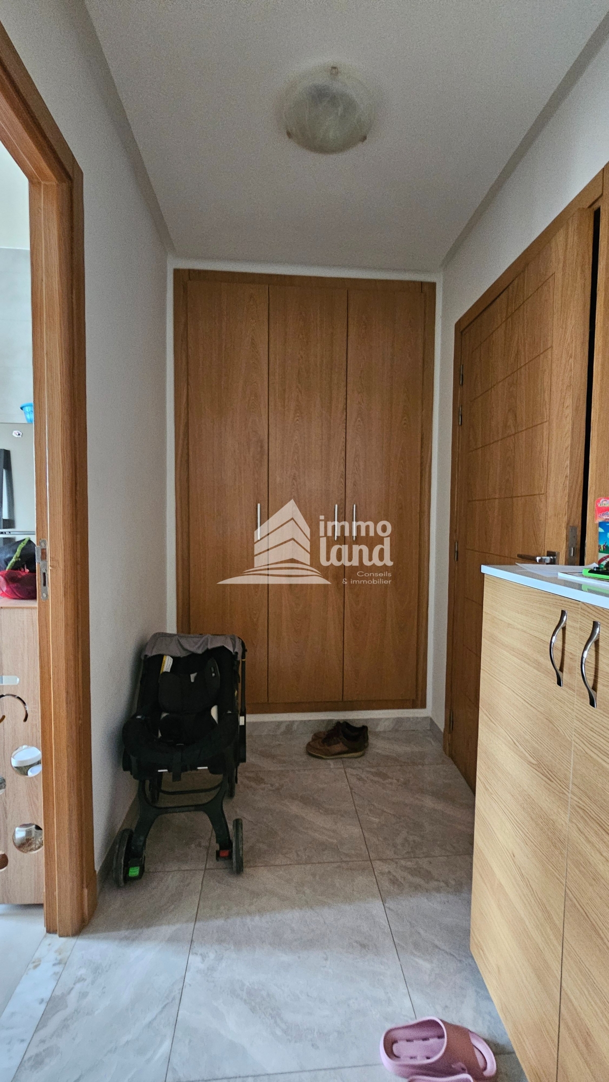 La Marsa El Aouina Vente Appart. 4 pices Appartement s3 de 134m  cit palmeraies