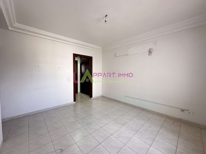 Ezzahra Ezzahra Vente Appart. 4 pices Appartement s4 a ezzahra