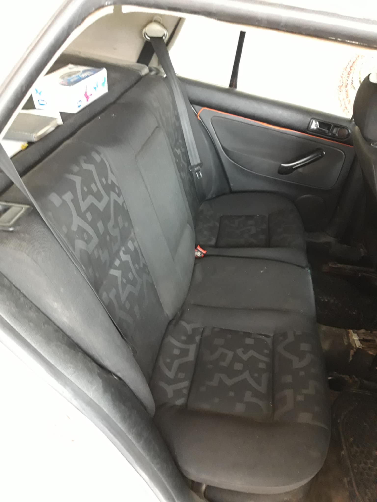 El Menzah Mutuelle Ville Volkswagen Golf 4 Voiture golf