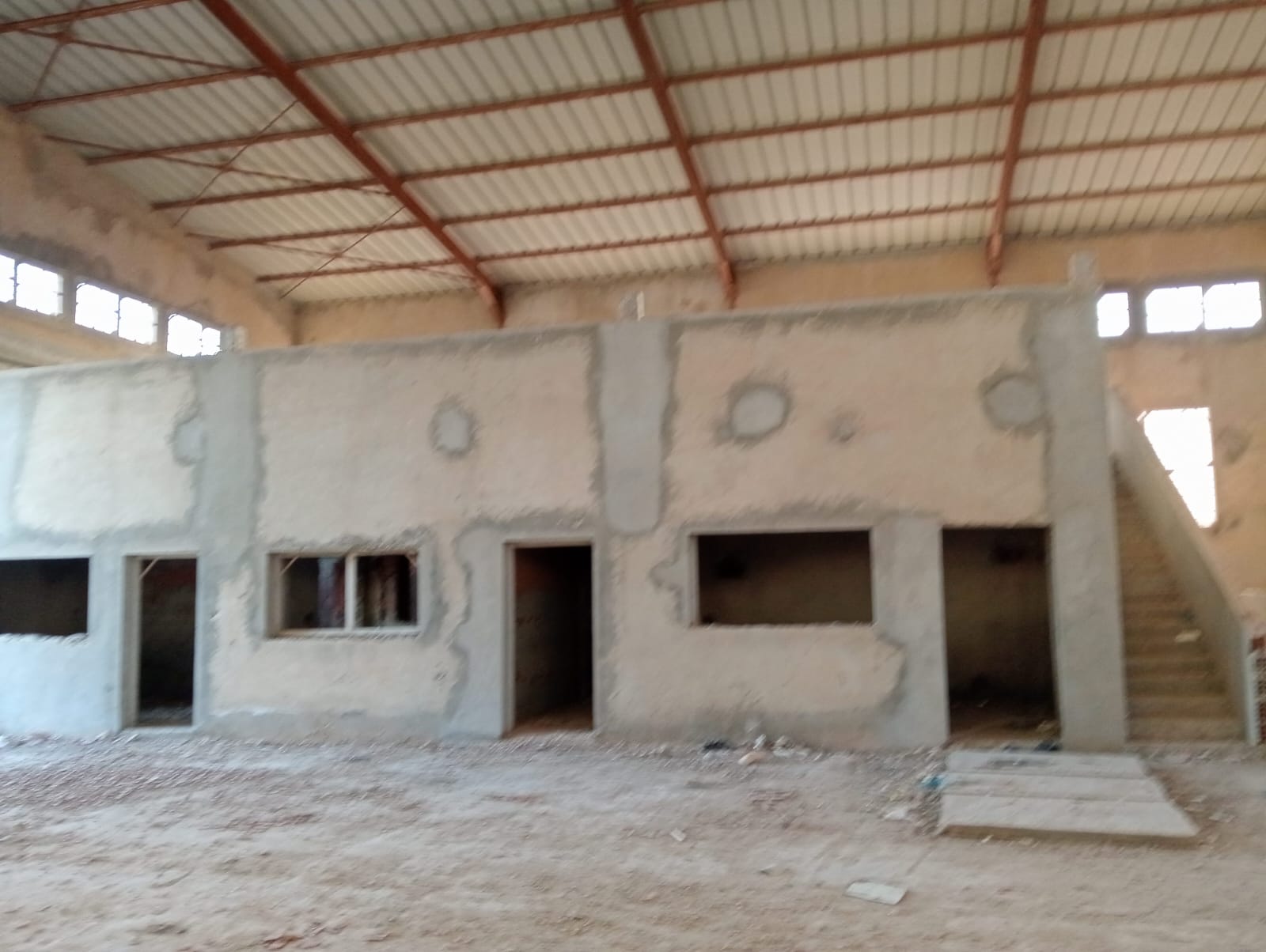 Sfax Sud El Aouabed Vente Surfaces Usine vaste