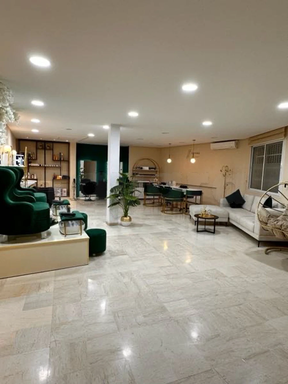 La Soukra La Soukra Vente Autre Centre esthtique la soukra