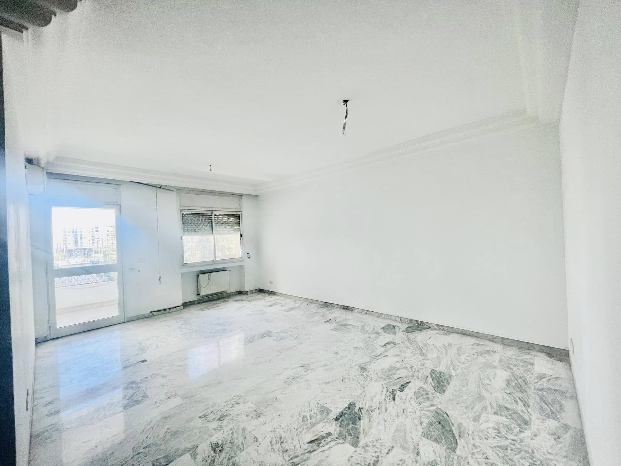 Ain Zaghouan Ain Zaghouan Vente Appart. 5 pices+ Appartement s4 a ain zaghouan