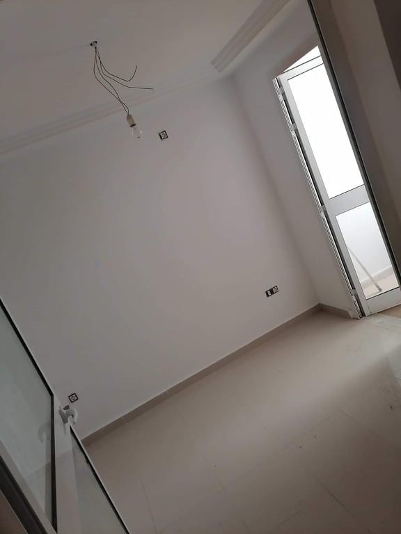 Zeramdine Zeramdine Location Appart. 3 pices Maison bureau ou atelier de coiffure