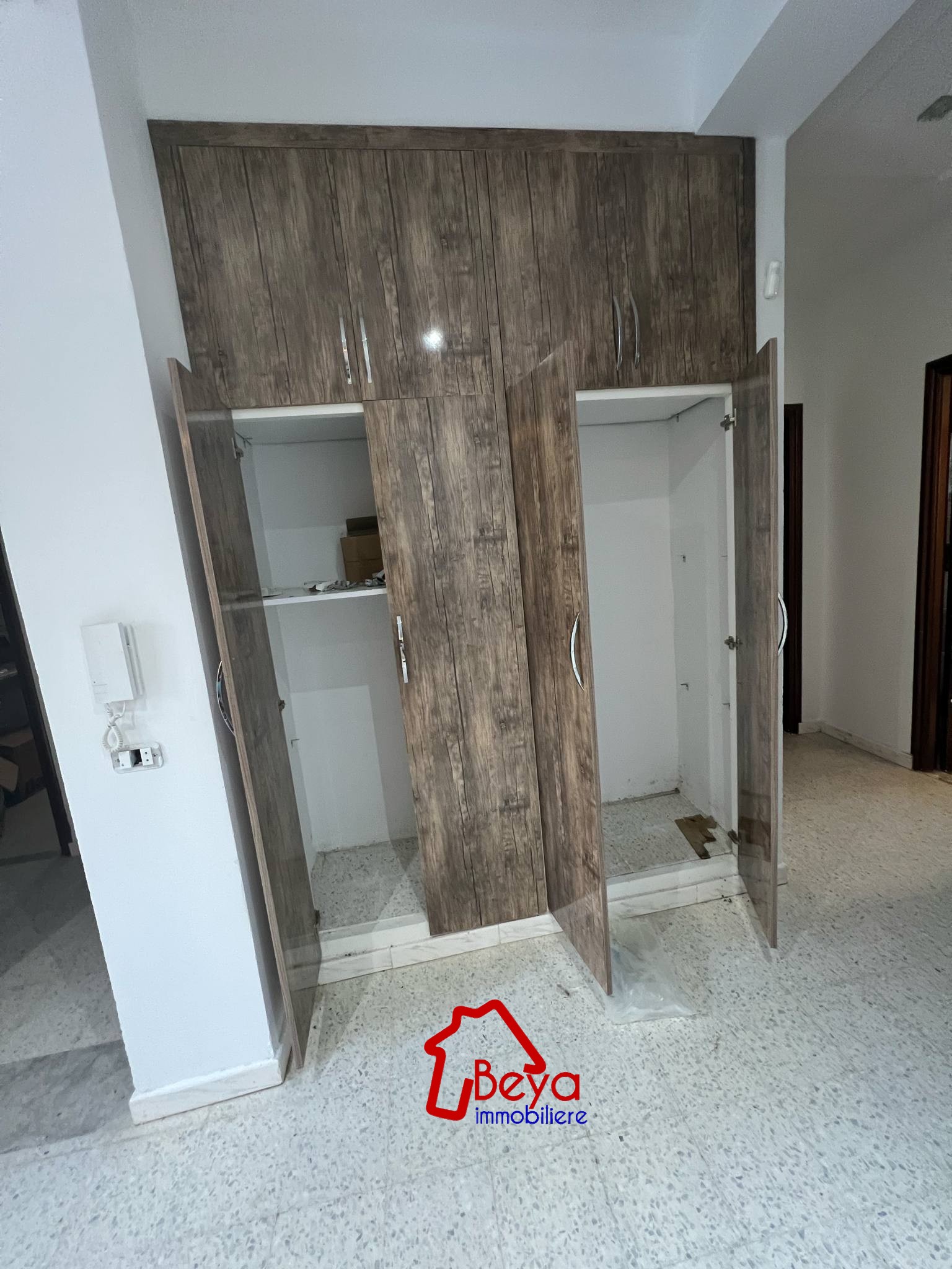 Soliman Soliman Vente Maisons Villa avec piscine vvm049