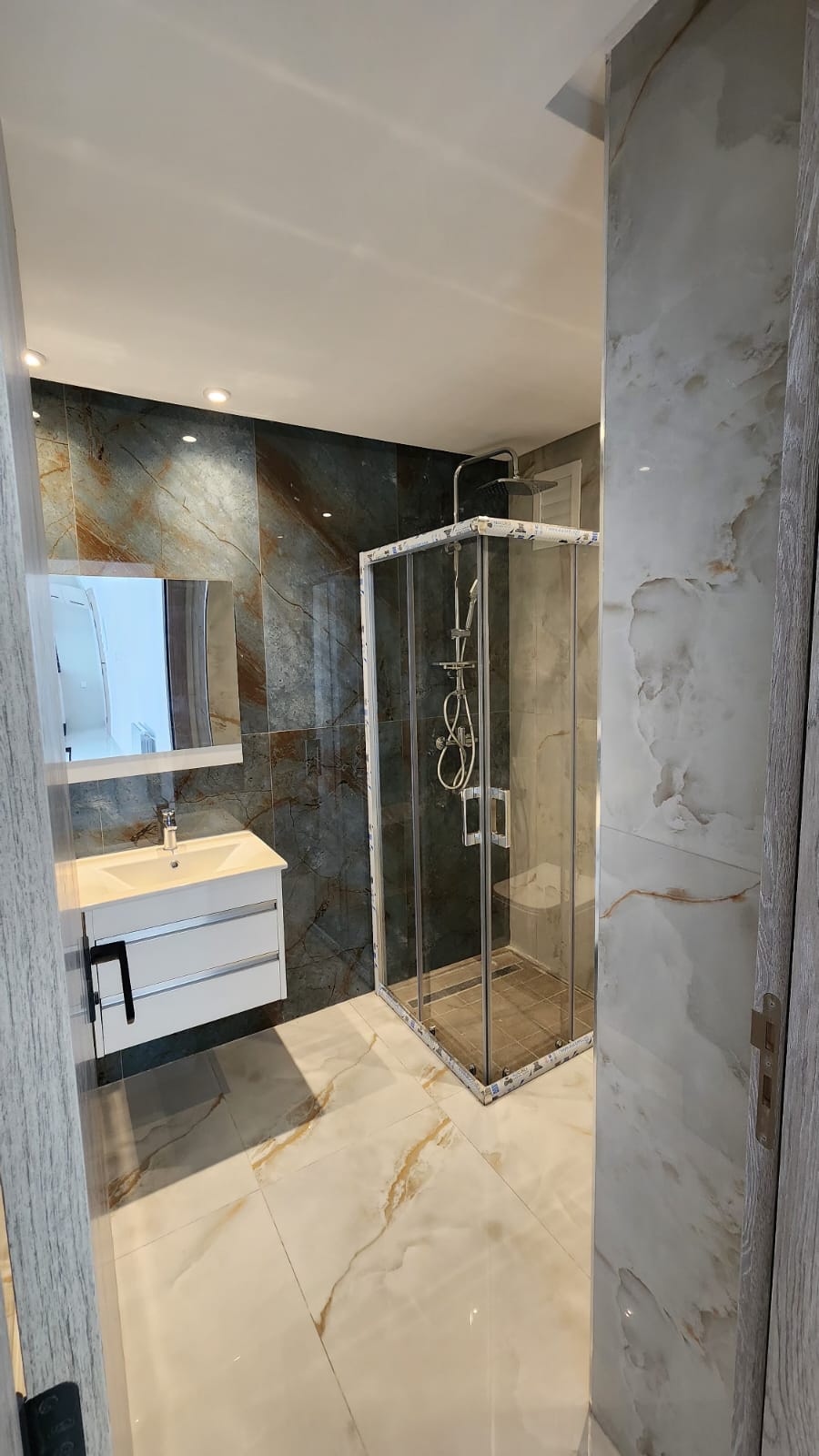 Ariana Ville Cite Ennasr 2 Vente Appart. 1 pice Appartement s1