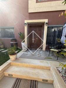 Ariana Ville Cite Ennouzha Vente Maisons Villa  3 tages indpendantes   ref180a