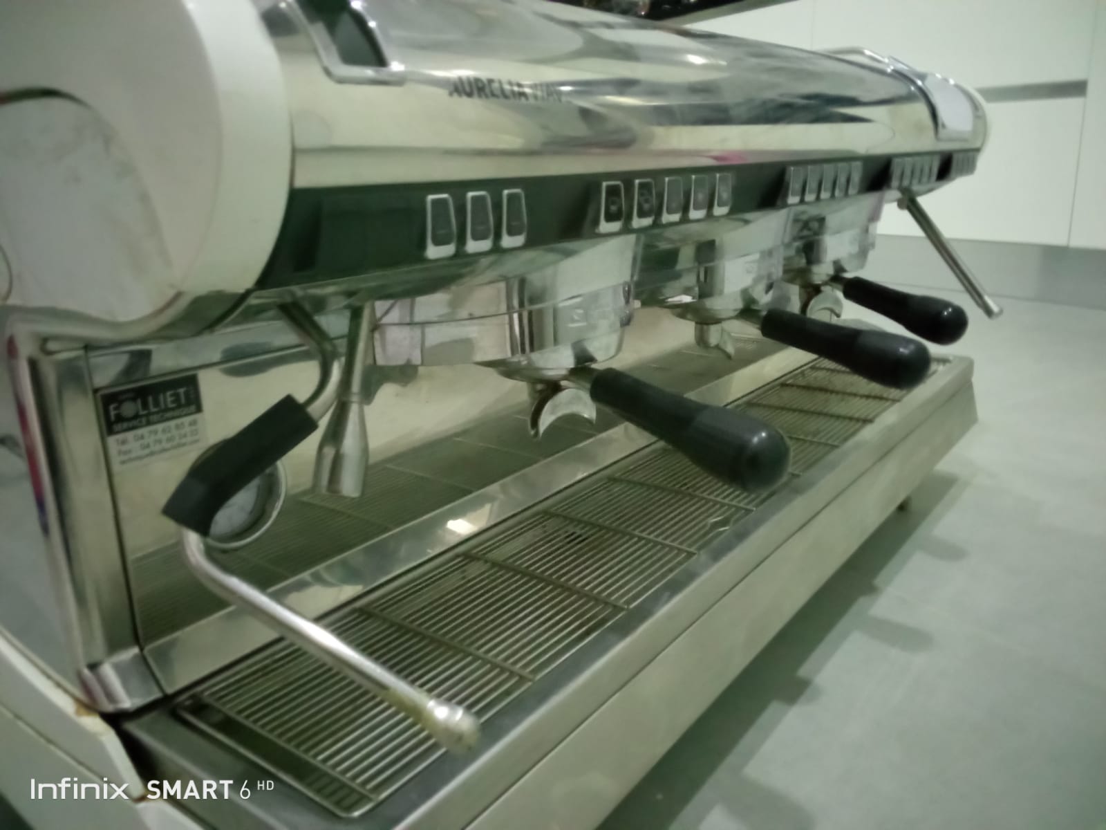 Raoued Borj Touil Cafetire & expresso Autre Machine  caf professionnelle nuova simonelli