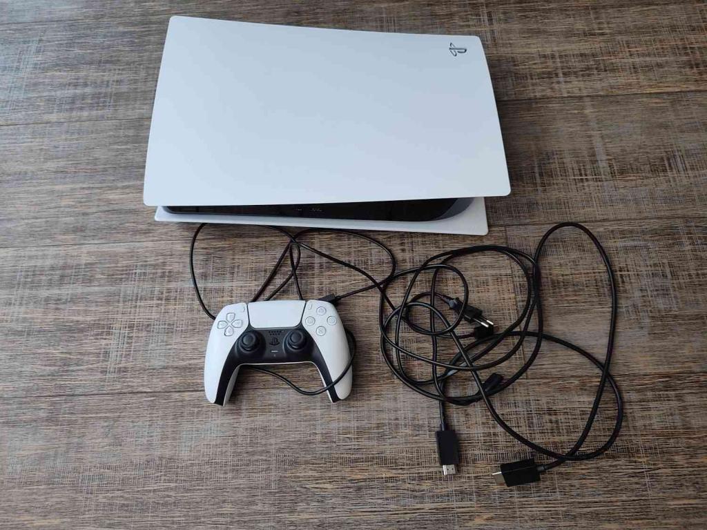 El Omrane Superieur El Omrane Superieur Playstation Autre Ps5 cfi 1116a avec lecteur bluray 4k