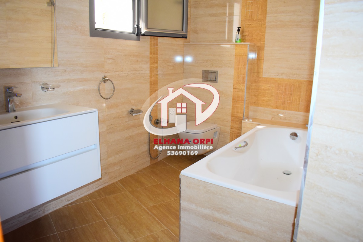 Mahdia Mahdia Vente Appart. 3 pices Appartement s3 pied dans leau front de la mer