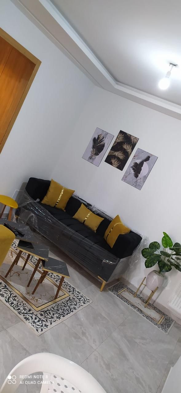 La Marsa El Aouina Vente Appart. 2 pices Appartement s1 au rdc    wahat