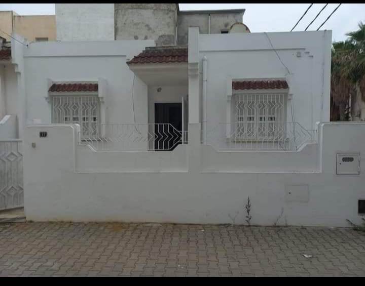 Nouvelle Medina&nbsp;Nouvelle Medina&nbsp;Vente&nbsp;Maisons&nbsp;Gps villa ann�e 2001