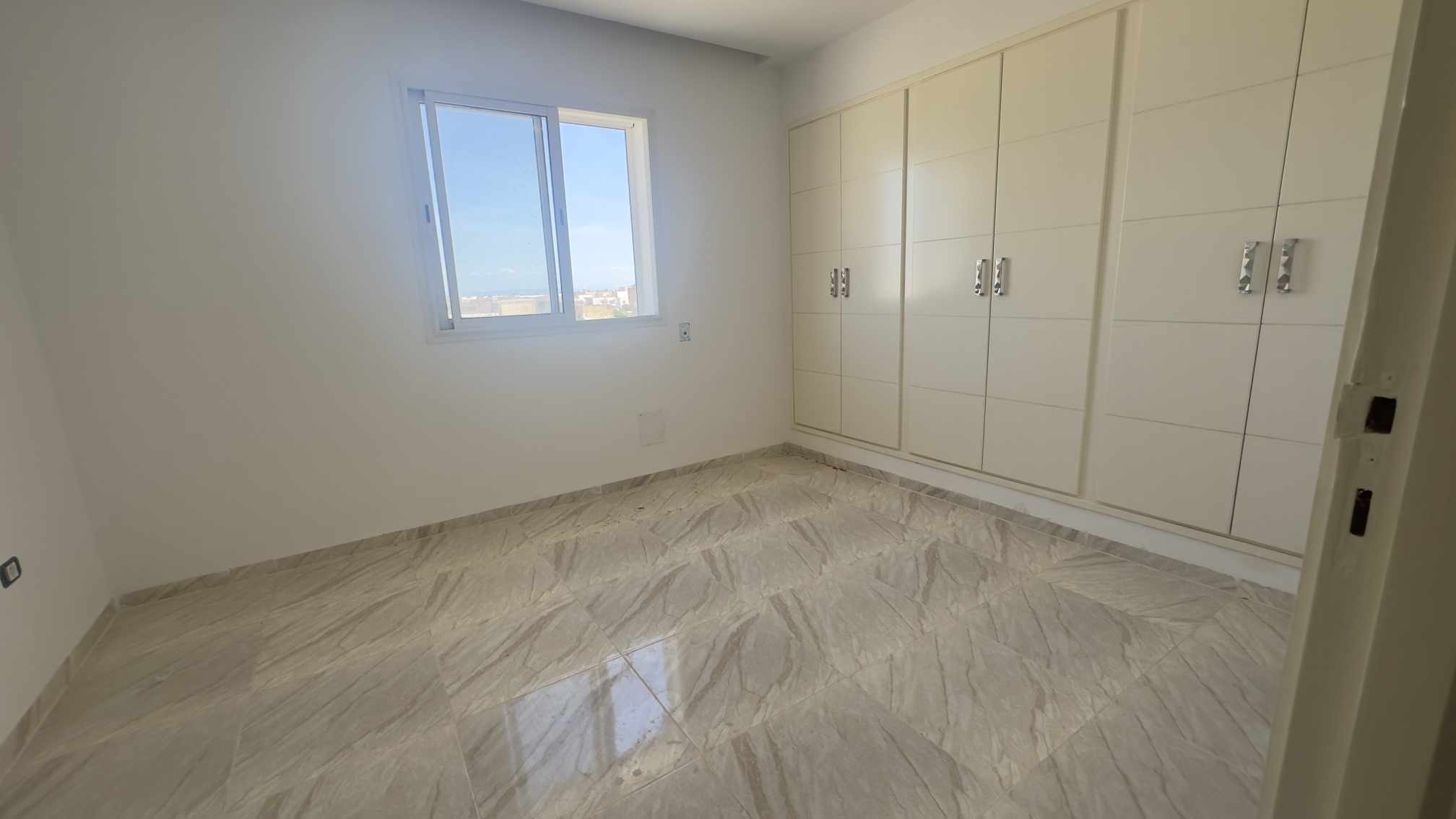 El Mourouj Bir El Kassaa Vente Appart. 3 pices Rsidence maram