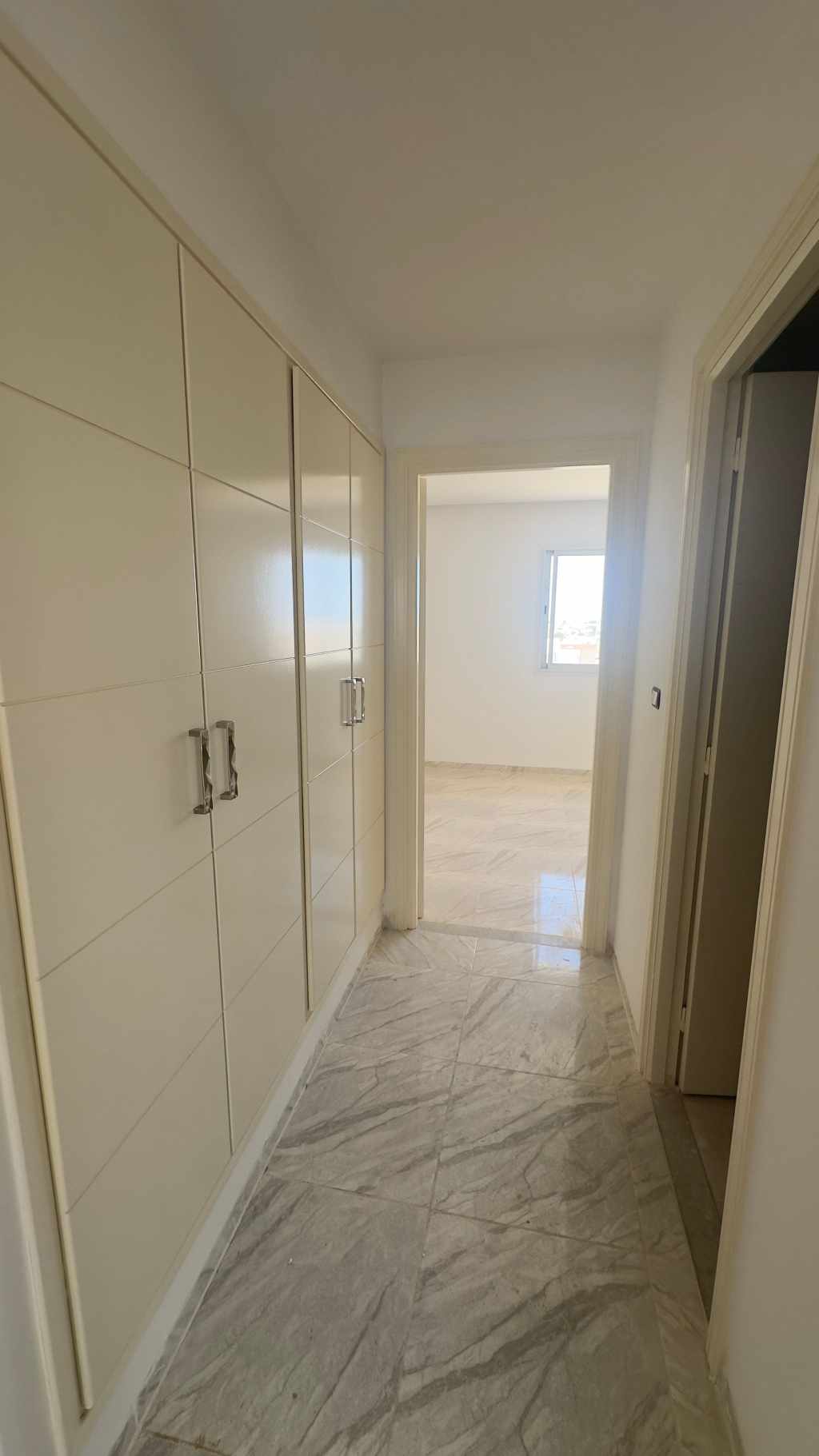 El Mourouj Bir El Kassaa Vente Appart. 3 pices Rsidence maram