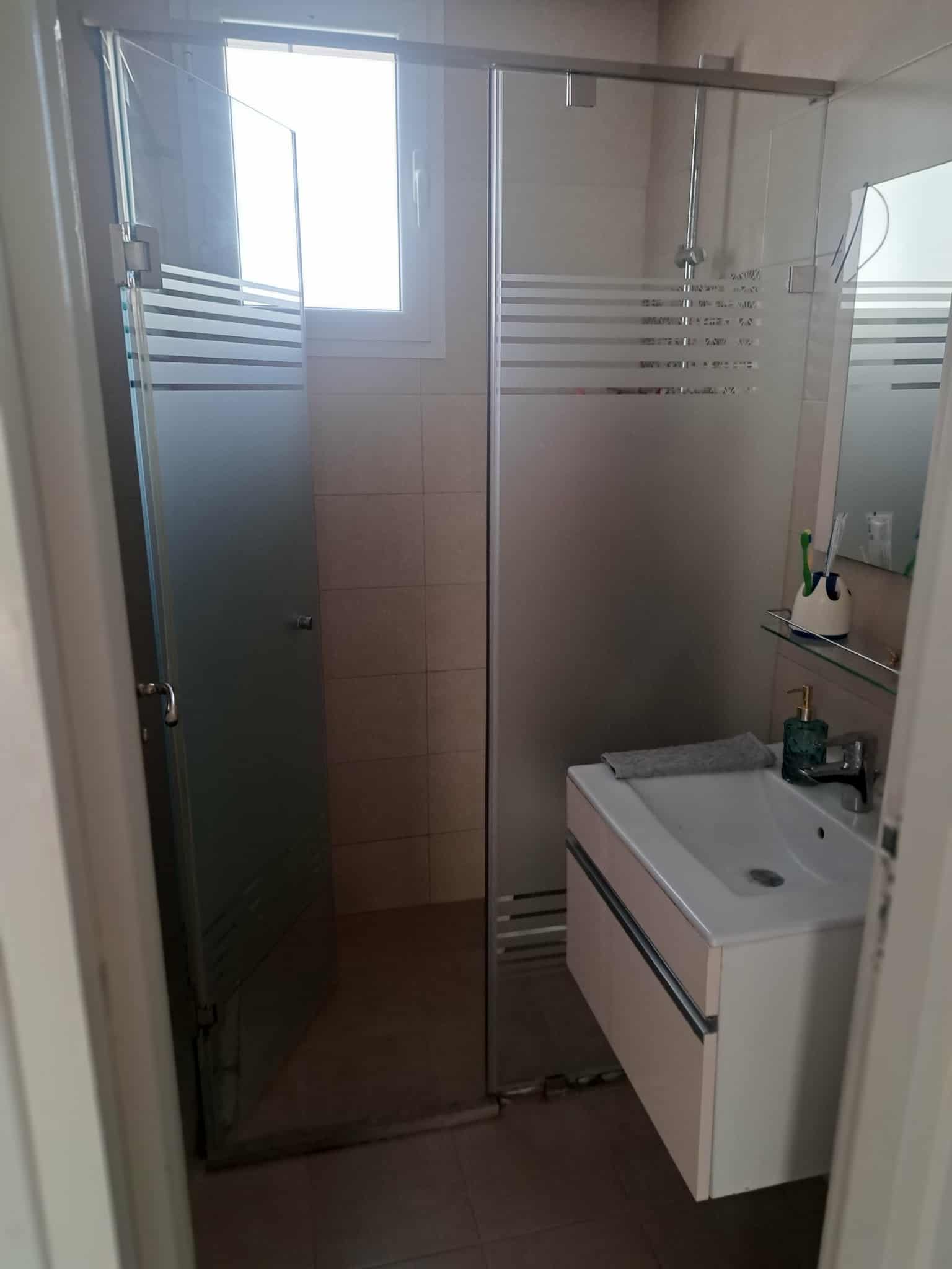 Ariana Ville Ariana Vente Autre Un s3 au rdc  l'ariana