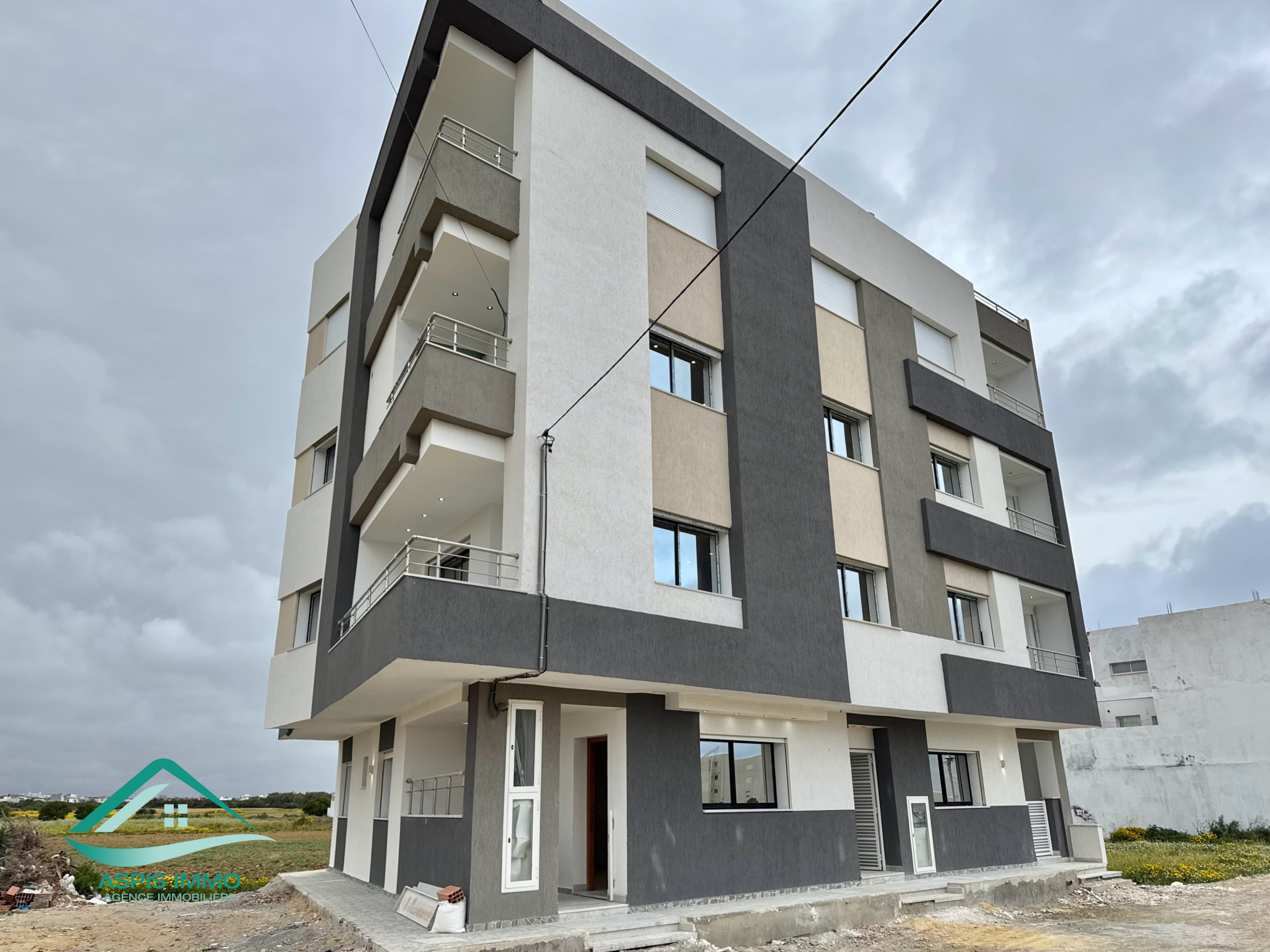 Hammam El Ghezaz Hammam El Ghezaz Vente Appart. 2 pices Vt922appartements  200 mtrs plage hammam ghzeez