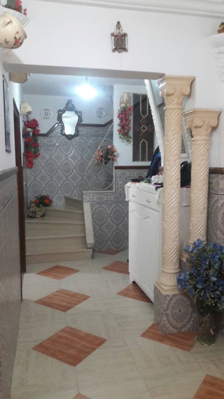 Raoued&nbsp;Jaafar 2&nbsp;Vente&nbsp;Maisons&nbsp;Belle maison avec studio ind�pendant