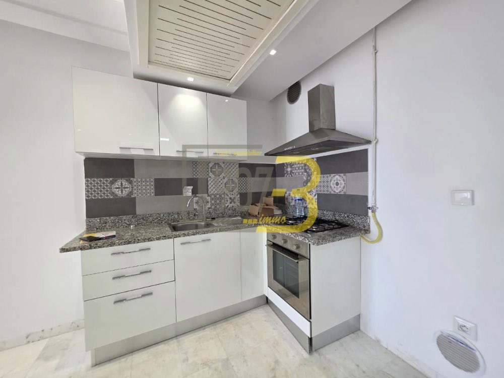Ariana Ville Cite Ennasr 2 Vente Appart. 1 pice Superbe appartement s1 avec terrasse  ennasr