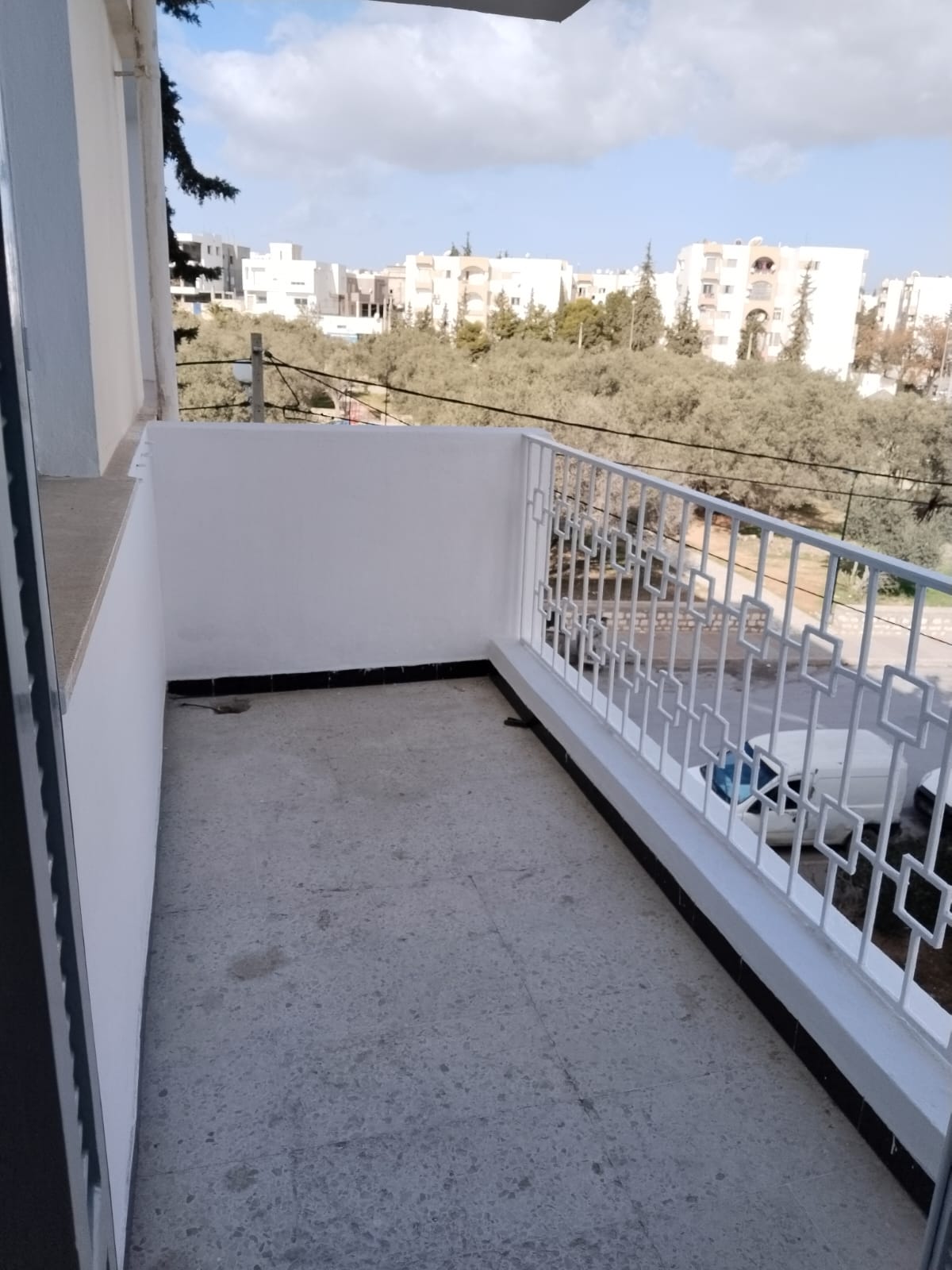 El Omrane Superieur&nbsp;Cite Ibn Khaldoun I&nbsp;Vente&nbsp;Appart. 4 pi�ces&nbsp;Cit� el hadika vnt s3